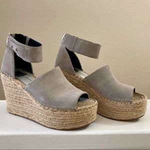 Dolce Vita Wedge